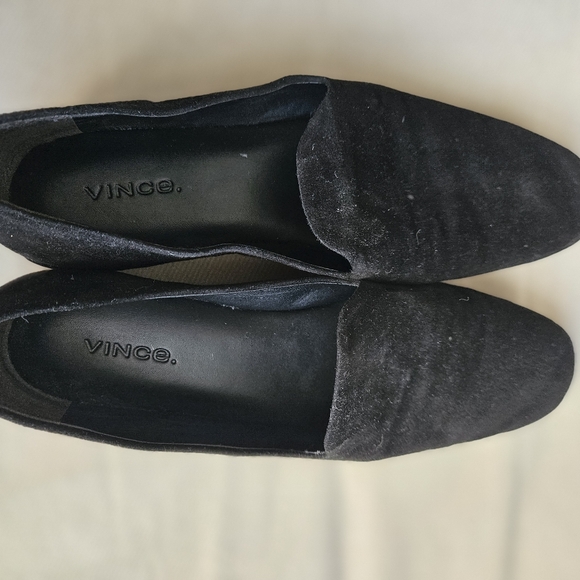 Vince Paz Black Womens size 7.5 Suede Loafer - Picture 2 of 5